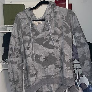 Island Gypsy botique camp/star sweater